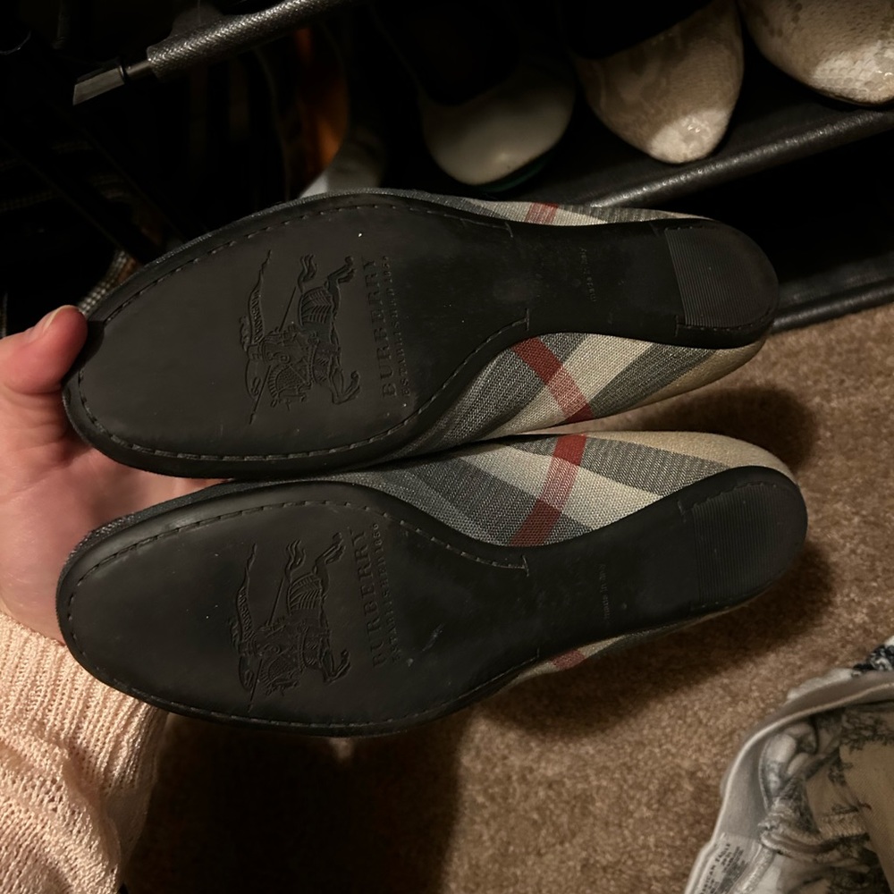 Burberry flats - Picture 6 of 6